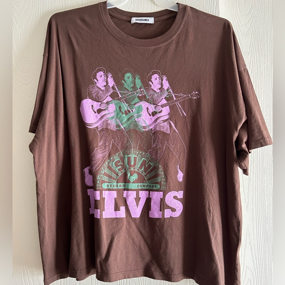 Daydreamer Oversized Tee - Elvis Presley x Sun Records - OS